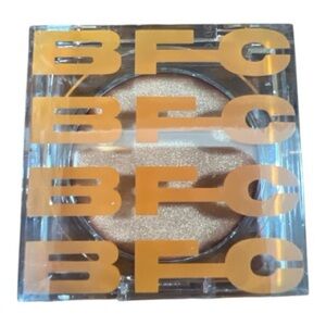 Beauty For Certain 08 Pearlescent Taupe Cream Highlighter NIP